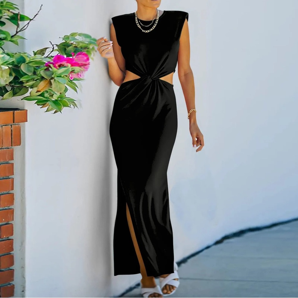 Cut Out Maxi Dress